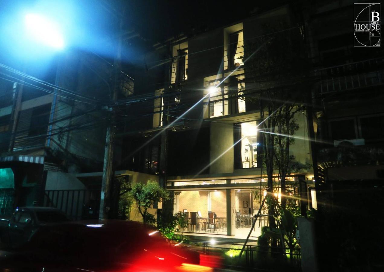 B Arch House Hotel And Cafe Ll No Parking Ll Chiang Mai Esterno foto